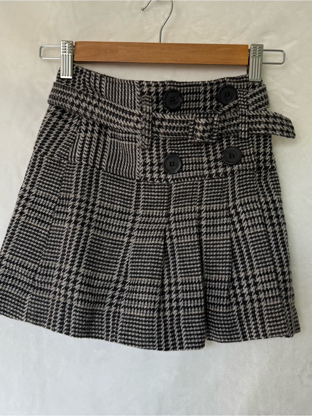 High-Waist Plaid Pleated Mini Skirt in Black & White